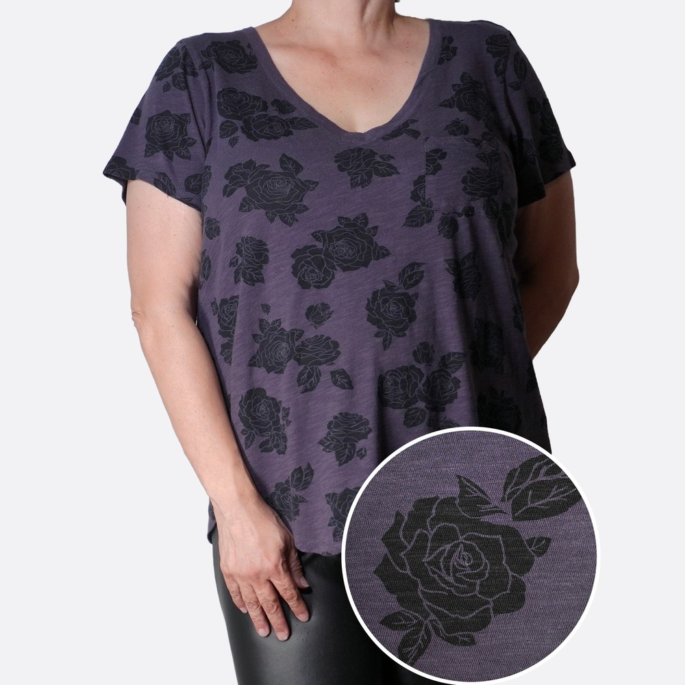 Torrid Cool Plum Charcoal Rose Print 1X 2X 16 18 Modal V-Neck Floral Pocket Tee